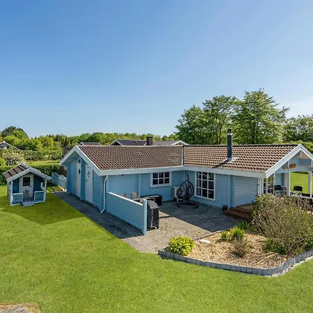 Amazing In With House A Panoramic View Egernsund